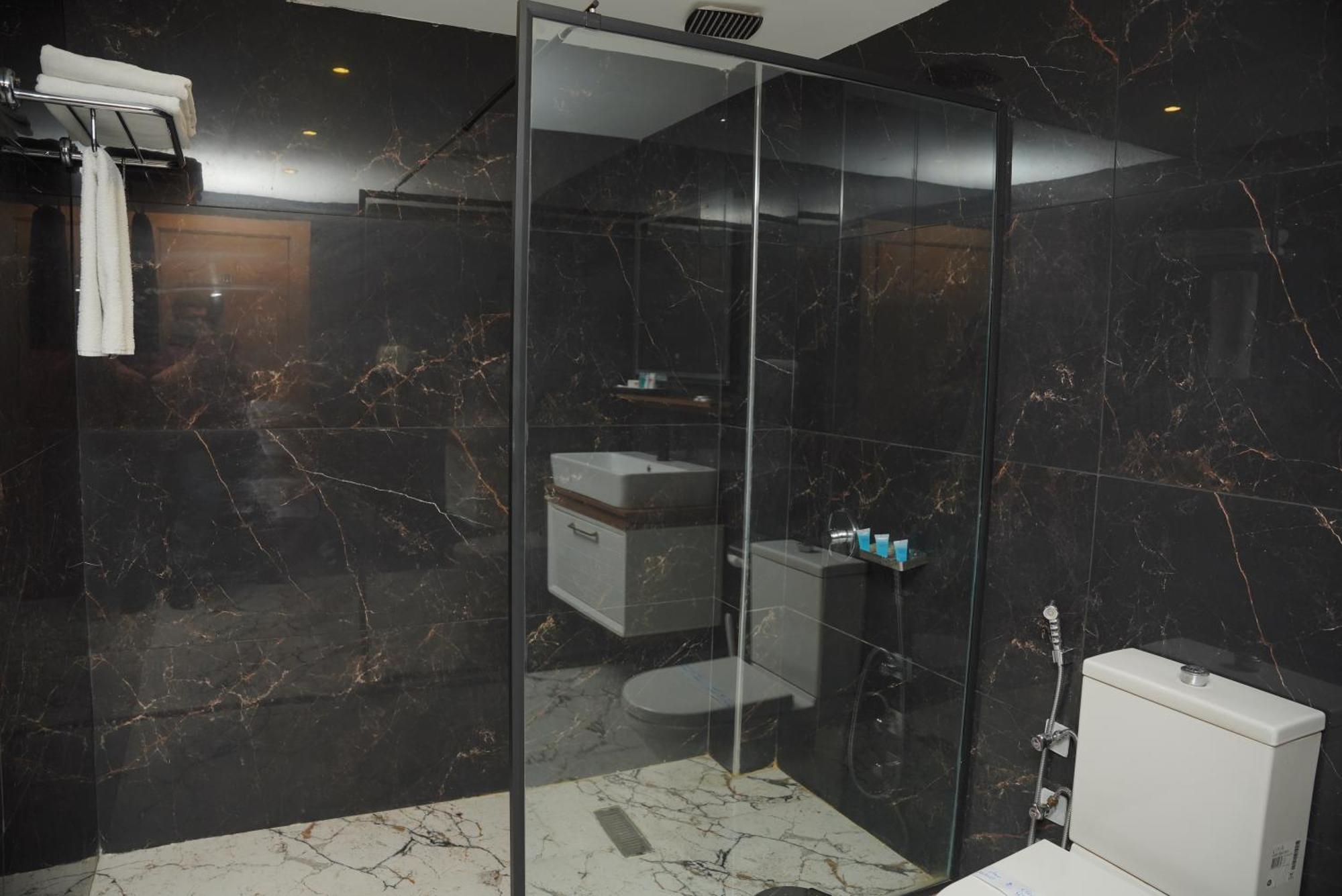 Myhotel Erbil Exterior photo